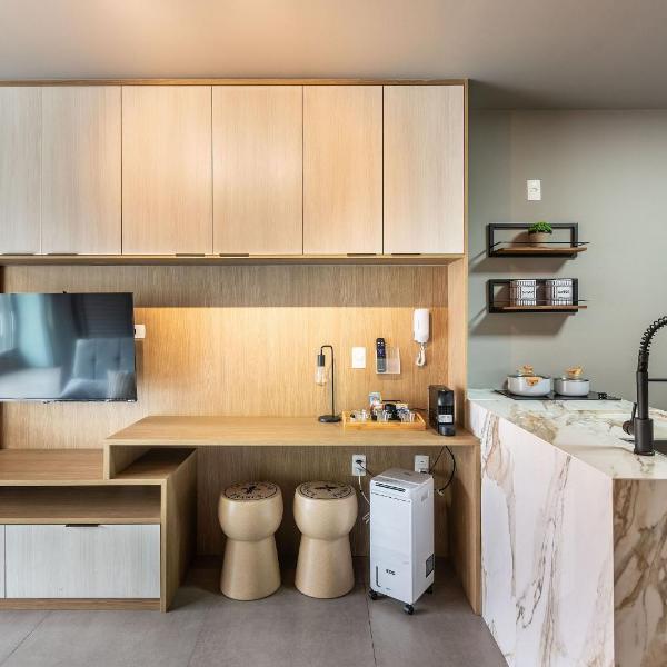 Studio Moderno com Piscina e Academia - Z1001