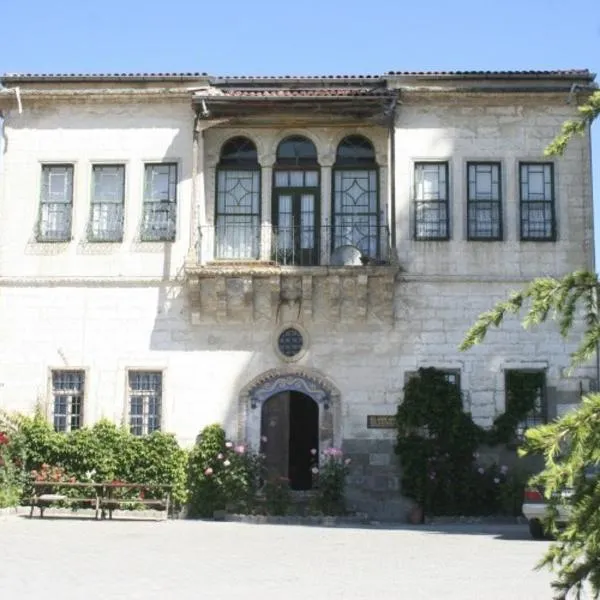 Old Greek House, hotel i Karlık