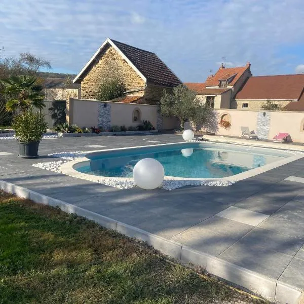 Le Lagon – hotel w mieście Pouillenay