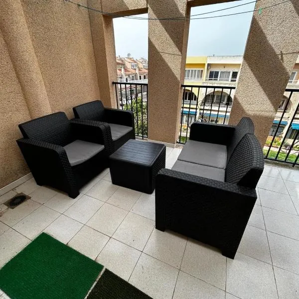 Nice Town Apart for 3 people pool, hotel v destinácii Torrevieja