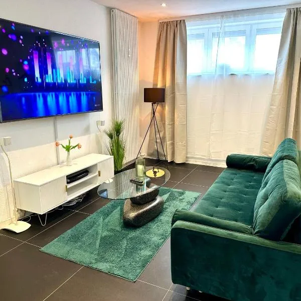 Luxx Home BC, KLIMAANLAGE -Erleben Sie Biberach in diesem Stilvollem Bungalow mit Charme und Komfort, hotel in Biberach an der Riß