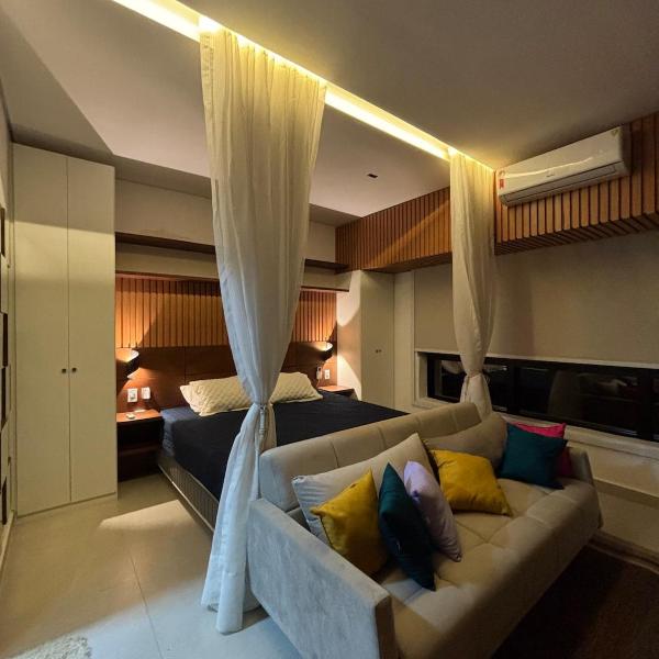 Flat Tropical Executive Hotel