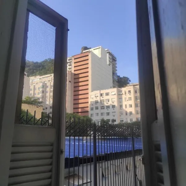 Apartamento com Conforto e Praticidade em Copacabana, отель в Рио-де-Жанейро