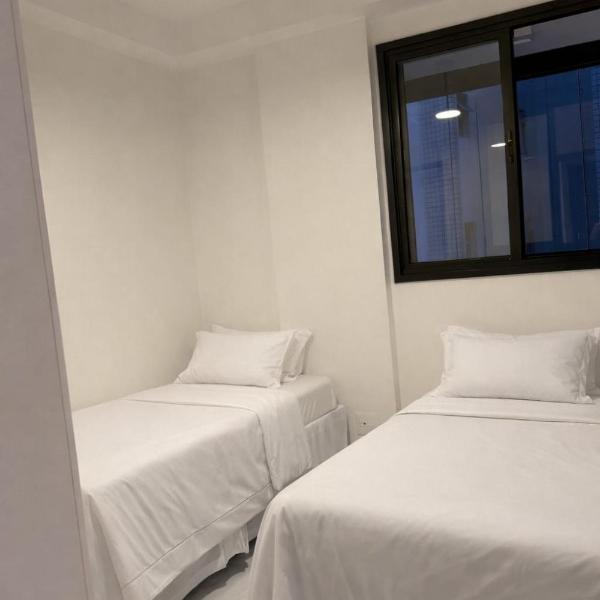 Camburi Prime Beach - Apartamento Frente à Praia em Jardim Camburi 2 Quartos Próximo ao Aeroporto - Foto 4