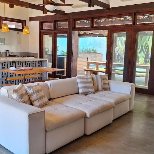Casa em Riviera 80 metros da praia