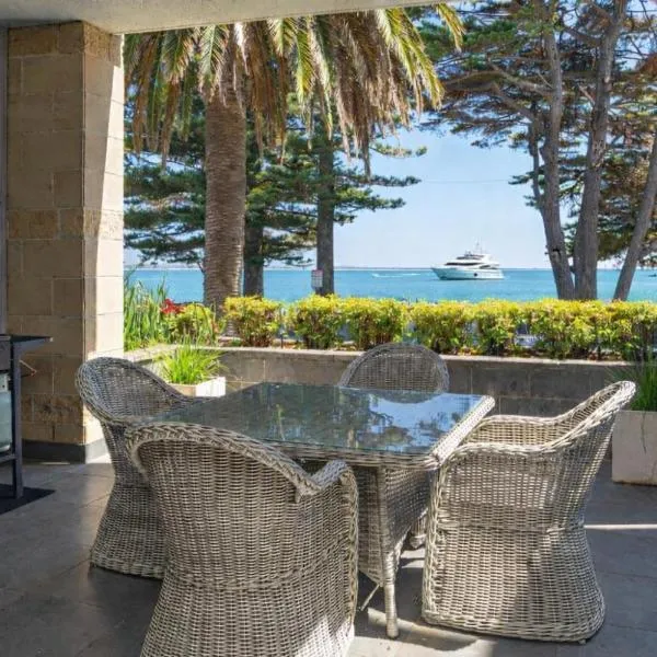 C-Scape water front apartment, ξενοδοχείο σε Cowes