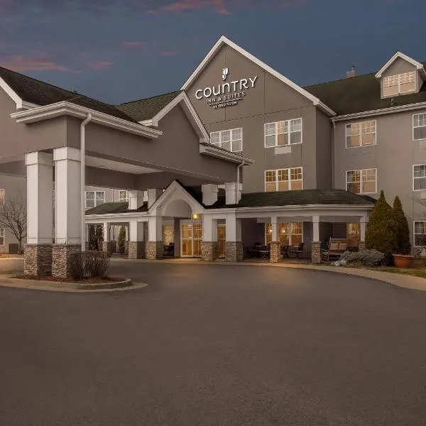 Country Inn & Suites by Radisson, Beckley, WV, khách sạn ở Beckley