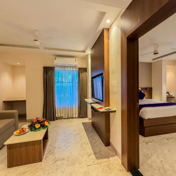 Zip by Spree Hotels Shirdi - Walkable Distance from Sai Baba Temple, hotel in Shirdi