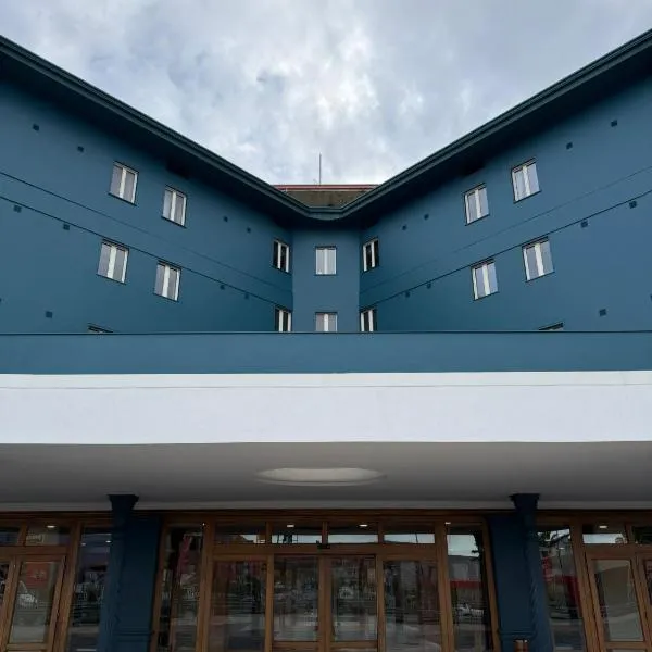 Naples Park Hotel, hotel Mariglianóban