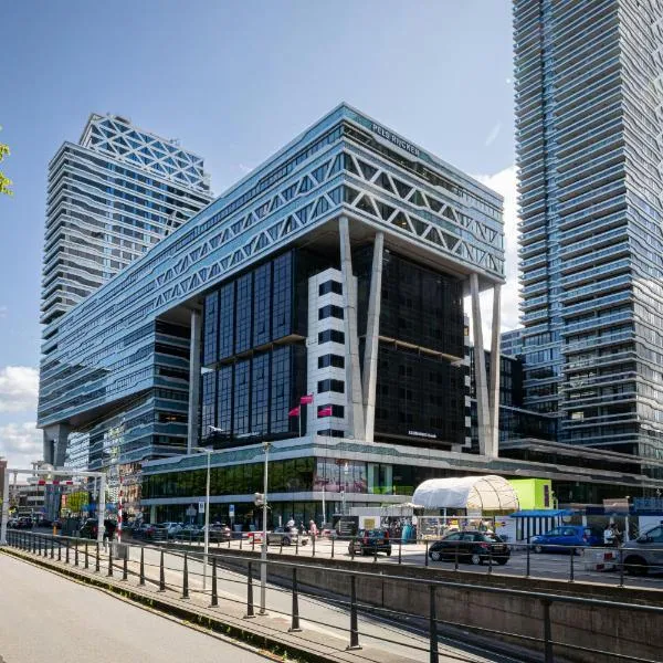 Leonardo Hotel Den Haag Babylon: Lahey'de bir otel