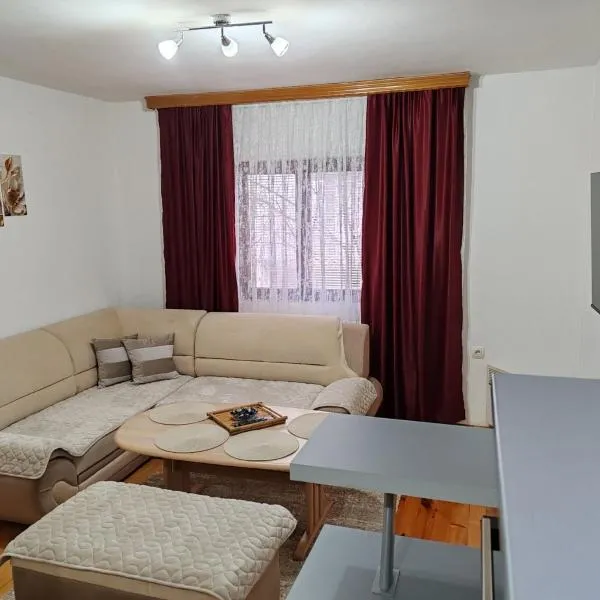 Apartman Dačo โรงแรมในVlasenica