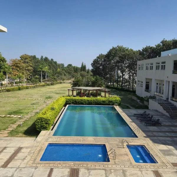 Spree Resort At Century Wintersun, hotel i Dod Ballāpur