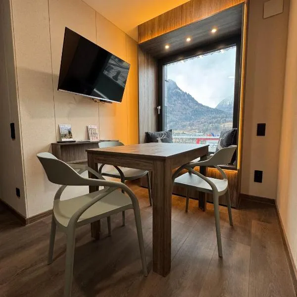CUBE Alpine Stay, hotel en Bürs
