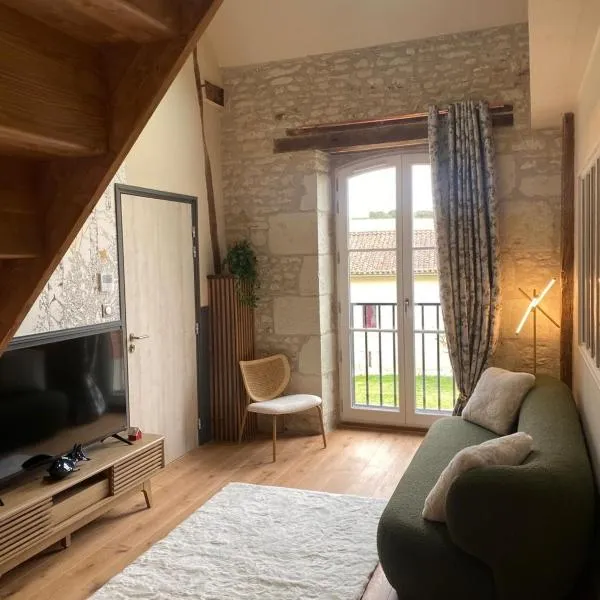 Domaine du Petit Vivier - Futuroscope, hotel v destinaci Mirebeau