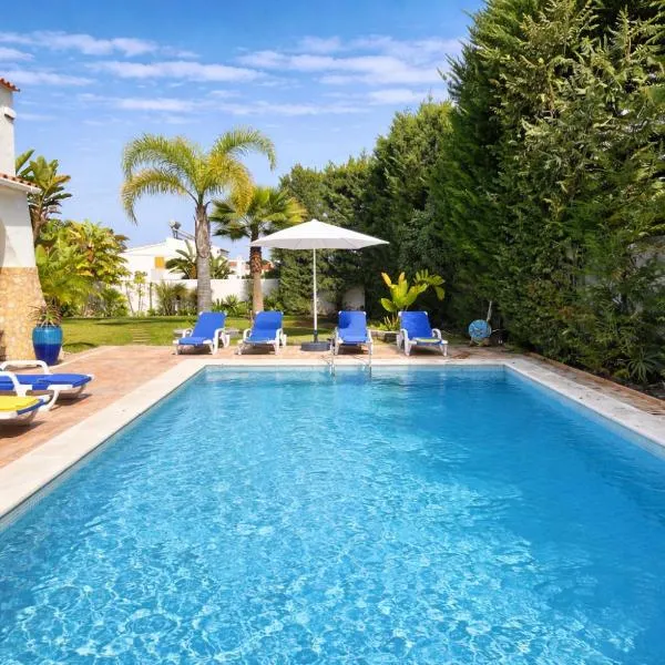 알부페이라에 위치한 호텔 Golfinho by Check-in Portugal