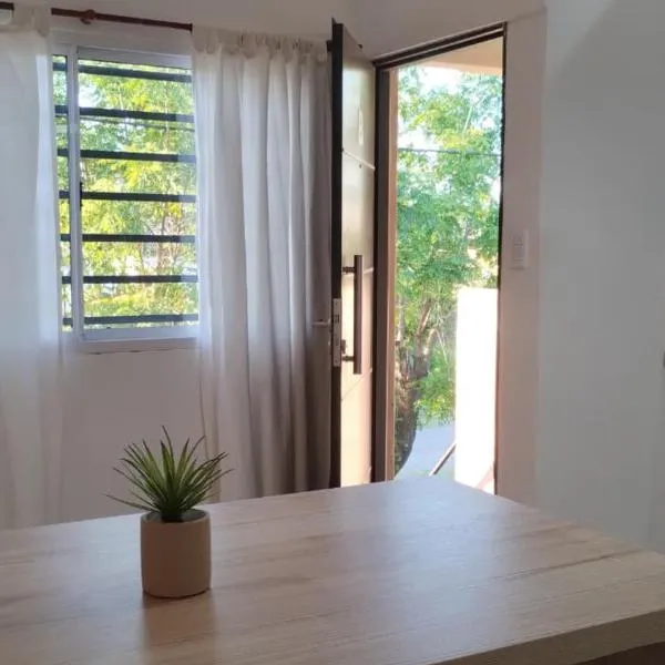 Atenea B, hotel em Chivilcoy