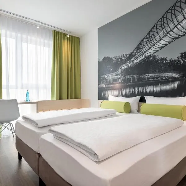Super 8 by Wyndham Oberhausen am Centro, hotell sihtkohas Oberhausen