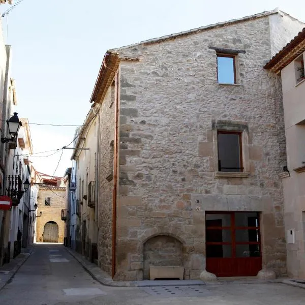 Cal Miqueló 1778, hótel í Puig-Gros