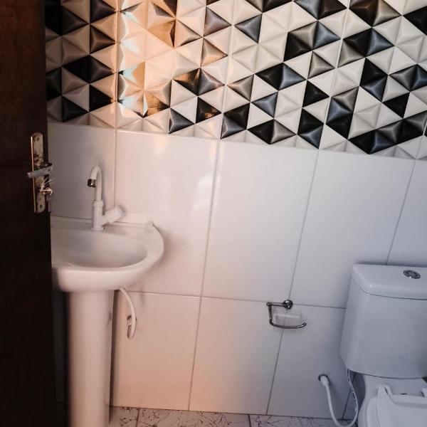 Casa com Piscina e Churrasqueira em Itanhaém - Foto 3