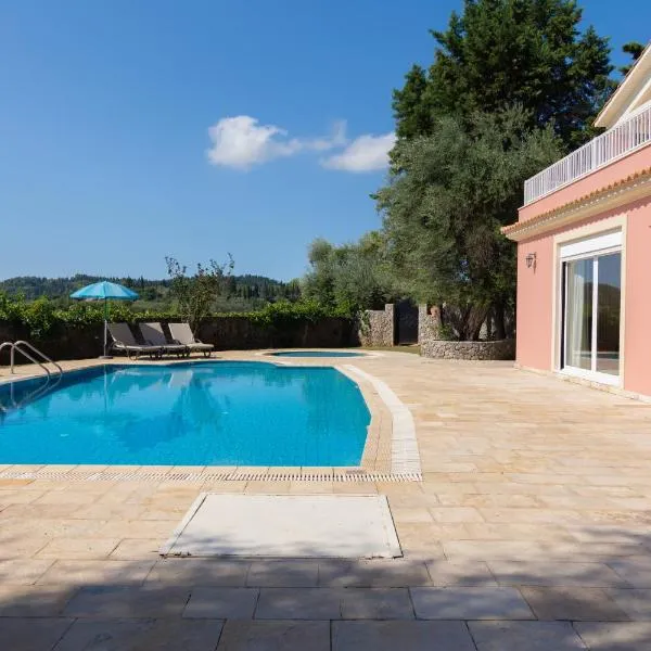 Villa Olympic Azure with Private Pool โรงแรมในดัสเซีย