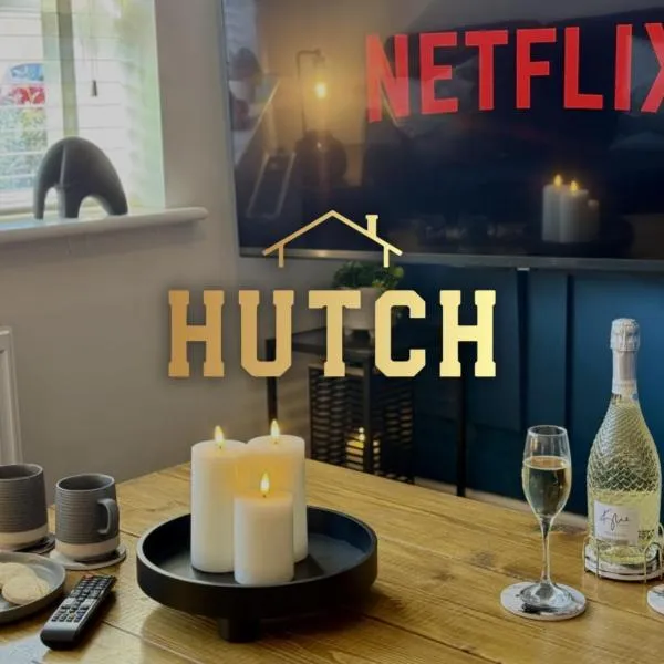 Modern 2-Bed House with EV - Hosted by Hutch Lifestyle, hotel a Warwick