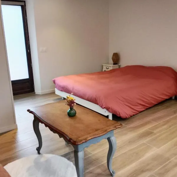 Studio nature indépendant, hotel di Le Gâvre