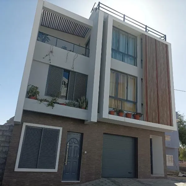 LBranco, hotel i Porto Novo