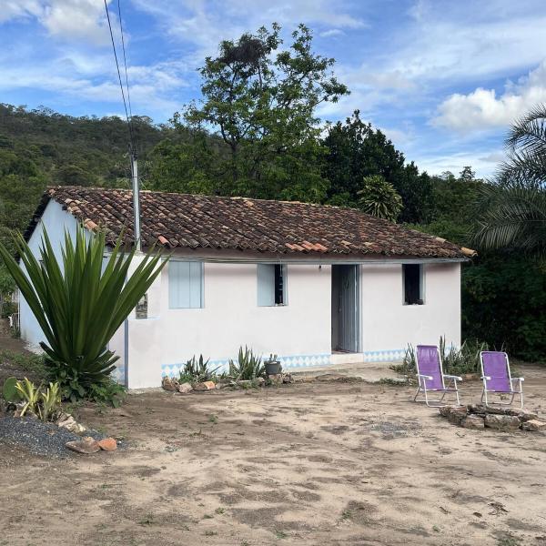 Traditional house in front of the Fundão Waterfall - Foto 3