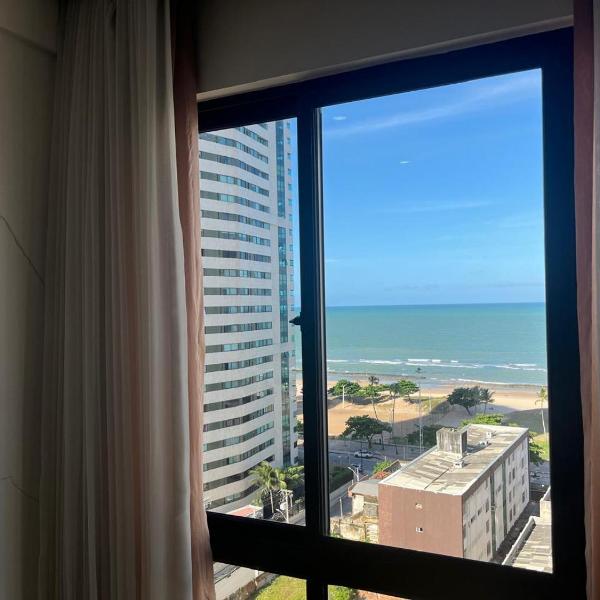 Quarto e Sala Mobiliado de frente para o Mar