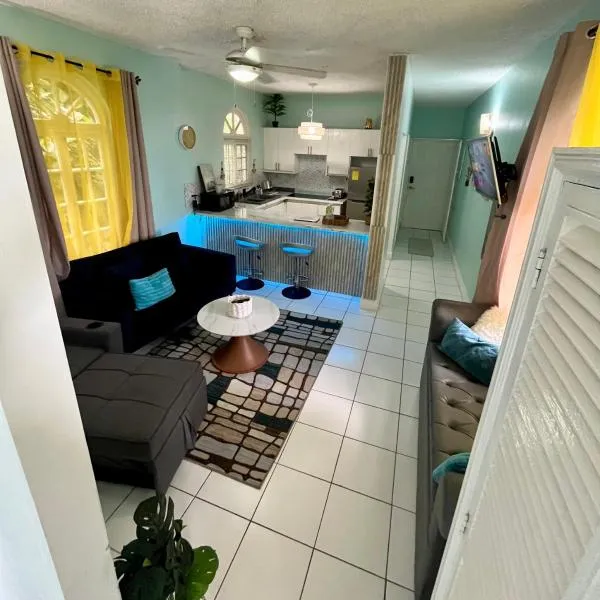 View6 at Skycastle, hotel a Ocho Rios