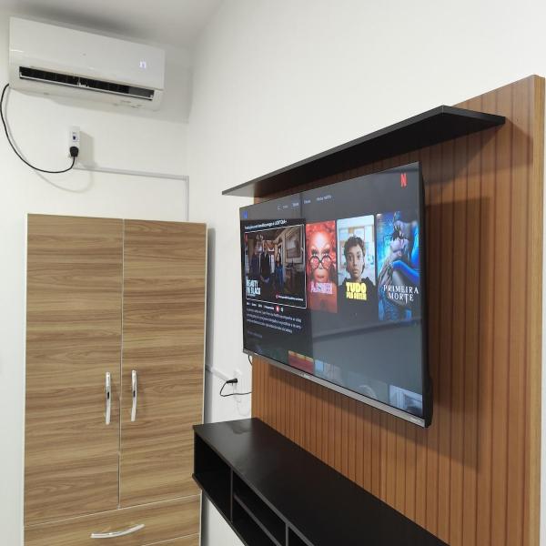 Studio Bem localizado, WIFI Rápido, Ar Condicionado e Estacionamento 1 - Foto 5