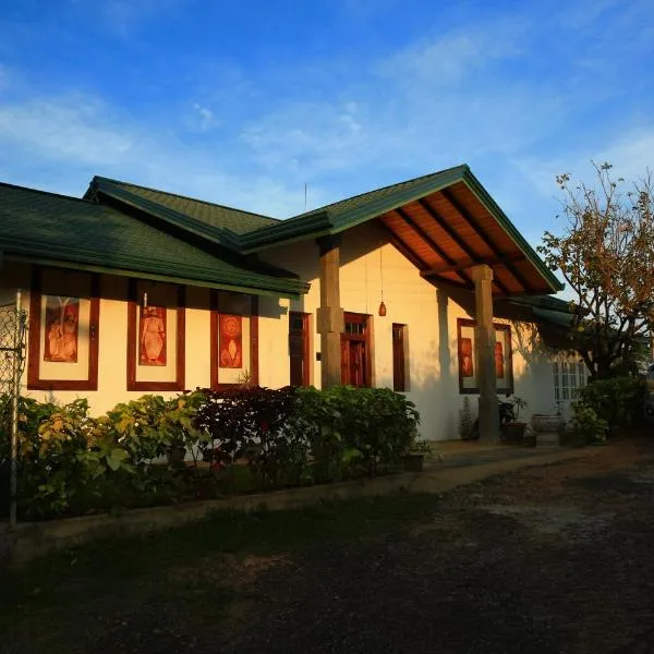 Sky Lodge, hotel in Angammana