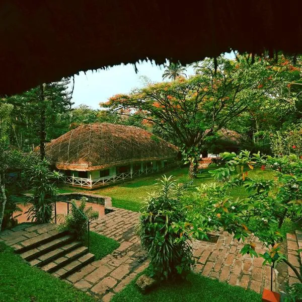 Spice Village Thekkady - A CGH Earth Experience, hotel v destinaci Thekkady