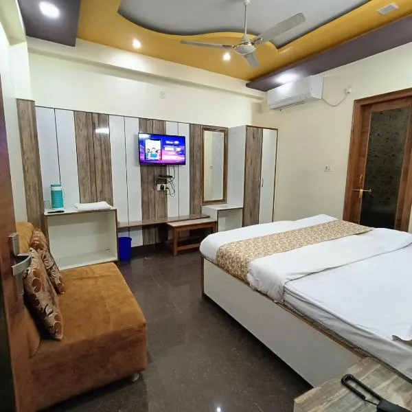 HOTEL AMAN, hotel i Allahabad