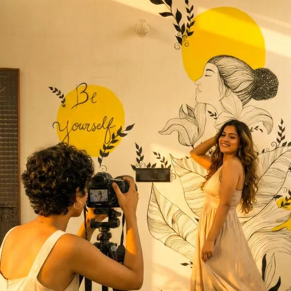 SAIR Hostel, Varanasi - 100m from Assi Ghat، فندق في فاراناسي