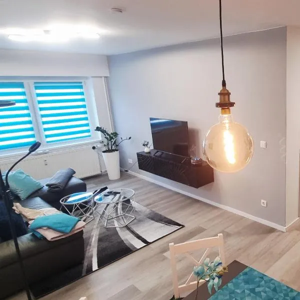 Modern Renovated Apartment in Jena Burgau, hótel í Jena