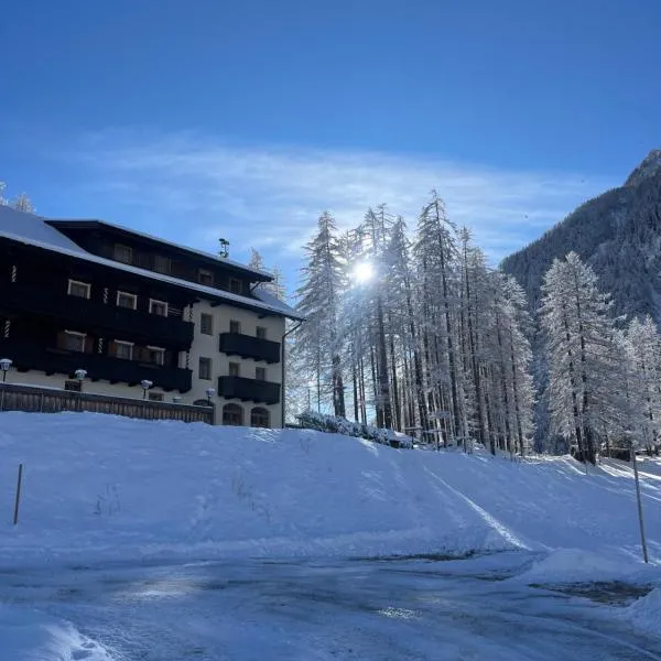 Hotel - Restaurant - Sonnblick، فندق في هيليغنبلت