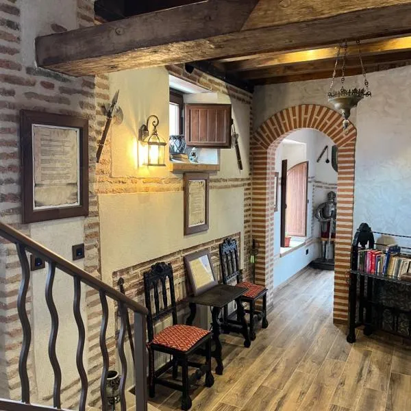 Casa Rural EL TORREÓN, hotel sa Fontiveros