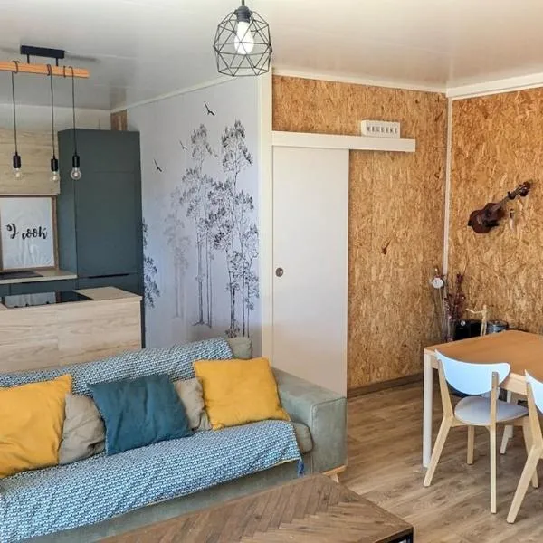 Chez Peppo, hotel i Istres