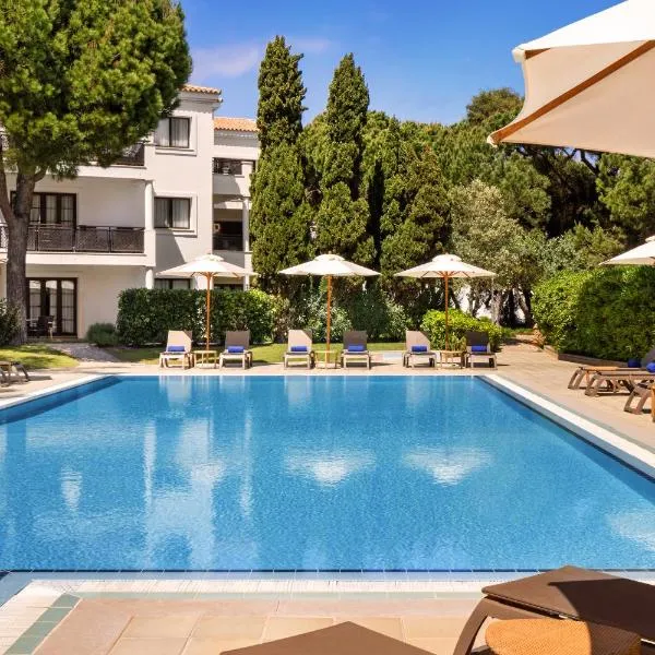 Pine Cliffs Suites, hotel i Albufeira