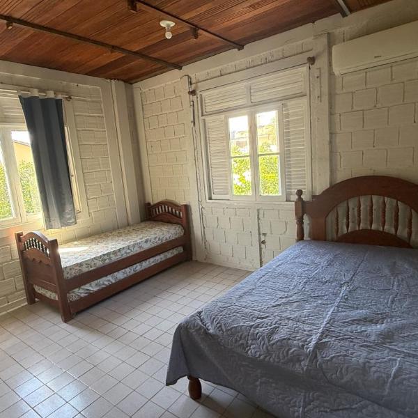 Casa na praia de Ipitanga