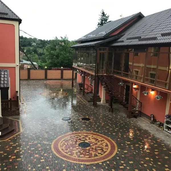 Villa Maria: Novoarkhanhel's'k şehrinde bir otel