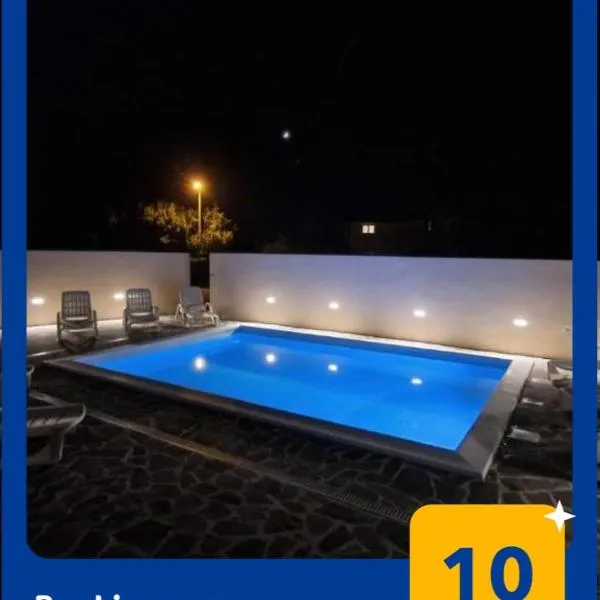 The Setting Sun, hotel i Umag