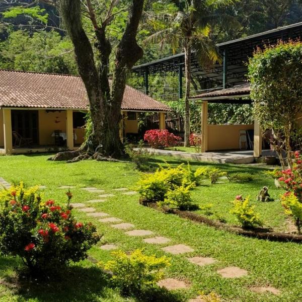 Refugio espaçoso entre o rio, a praia e a Natureza