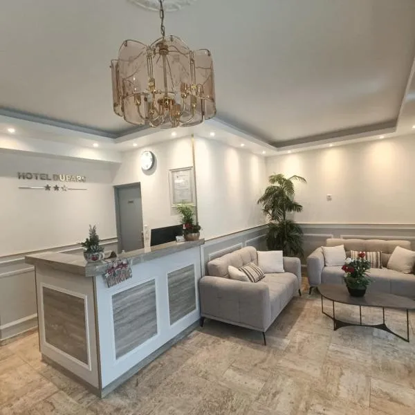 오네수부아에 위치한 호텔 CITY PARC HOTEL - Proche Paris Nord & CDG Aéroport - Parc des Expositions