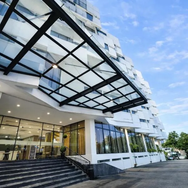 Rivoli Hotel Jakarta, hotel en Yakarta
