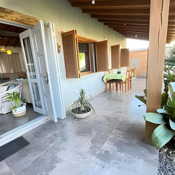 Casa Completa • Praia e Centro a Pé - Foto 5
