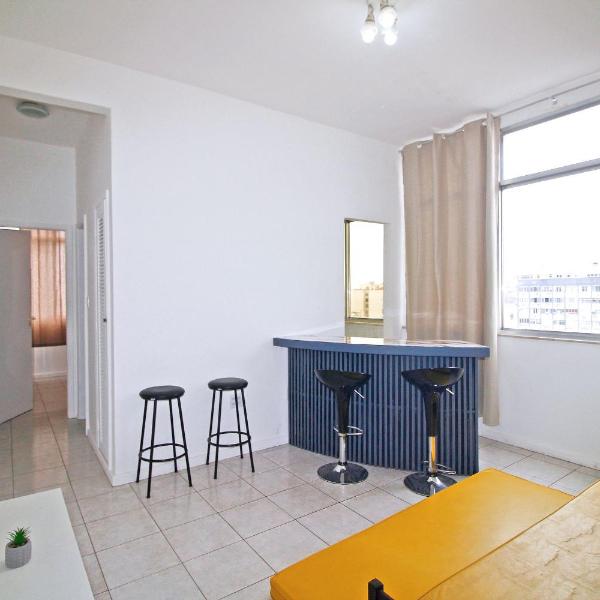 Quarto e Sala com Vista Mar e Cristo p/ 4 pessoas