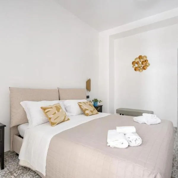 AuGuStea - Modern Central Suites, hotel a Bari