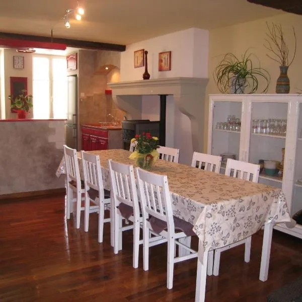 Gîte De La Croix Blanche, ξενοδοχείο σε Les Riceys